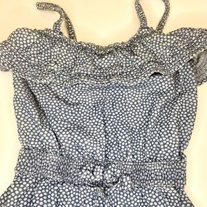 Genuine Kids By Oshkosh, Girls Romper.  Size 5T Blue  Polka dot With Bow Ruffle